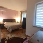 Nyaraló Mirialveda Abbiadori